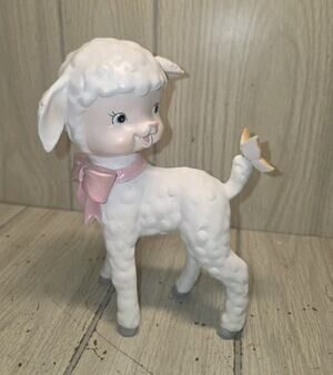 Vtg Little White Lamb W/Butterfly On Tail Nursery Childs Room Decor Kitschy